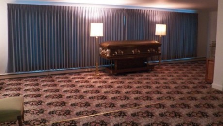HeathFuneralHomeParlor2Front