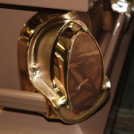 Going-Home-Corner-Handle-600